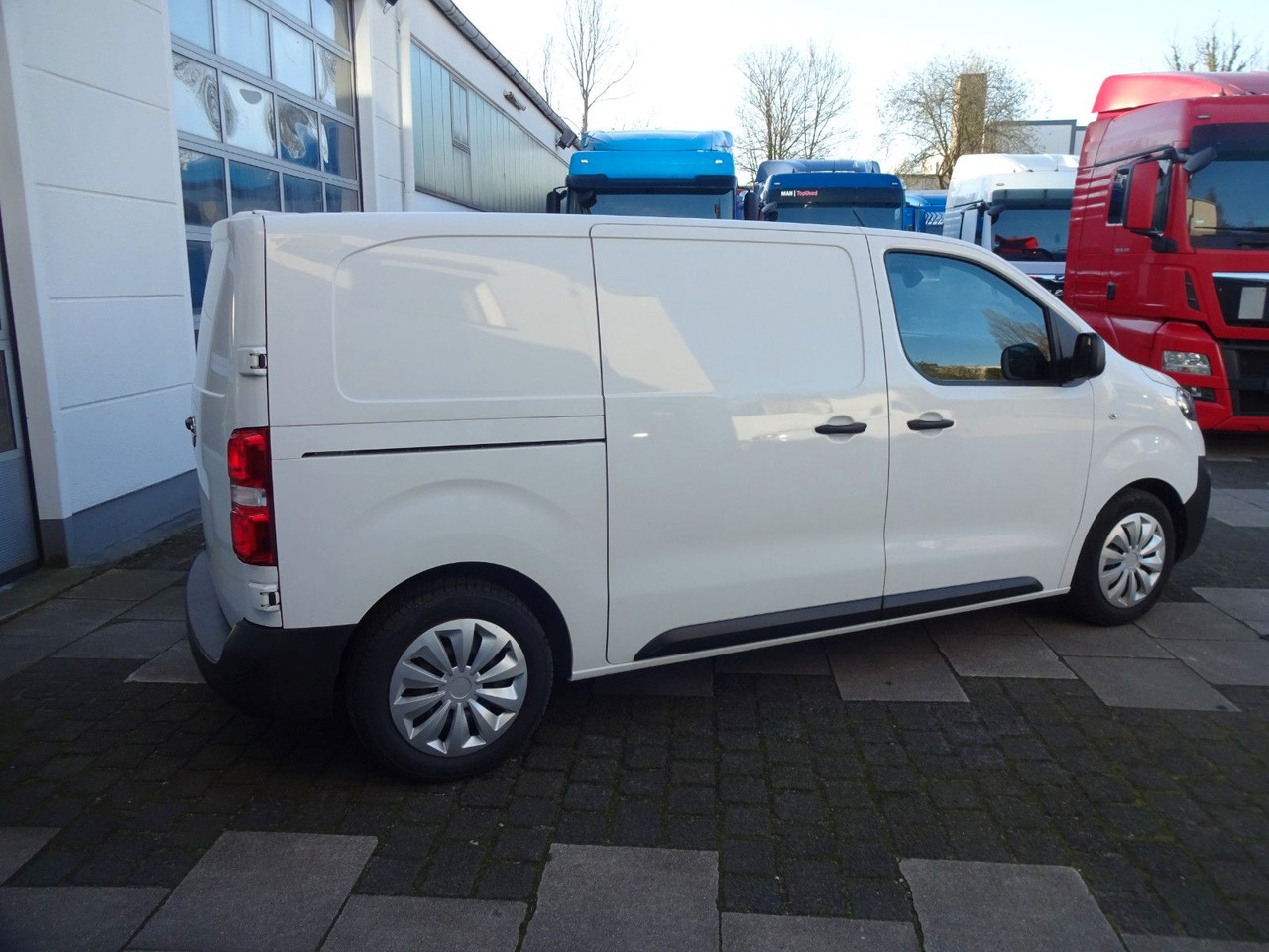 Furgoneta pequeña nuevo Opel 50 x Vivaro Kasten L1H1, Klima, PDC,: foto 7