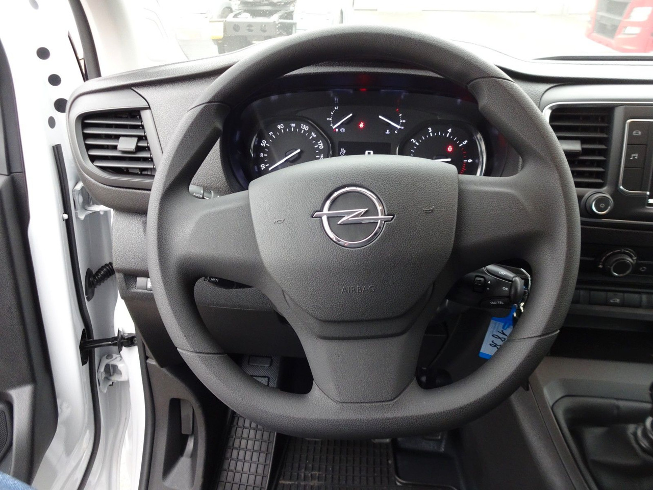 Furgoneta pequeña nuevo Opel 50 x Vivaro Kasten L1H1, Klima, PDC,: foto 16