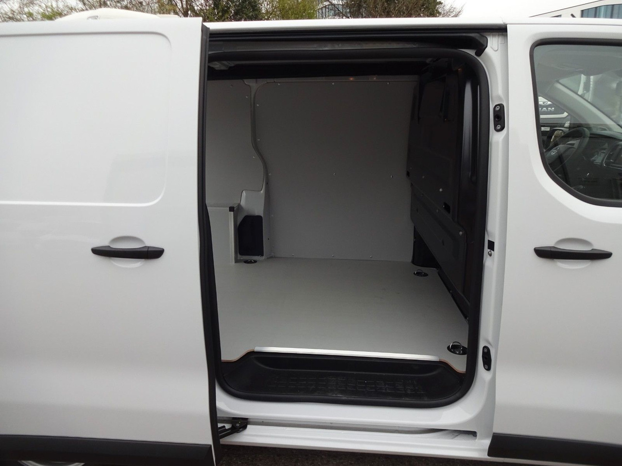 Furgoneta pequeña nuevo Opel 50 x Vivaro Kasten L1H1, Klima, PDC,: foto 24