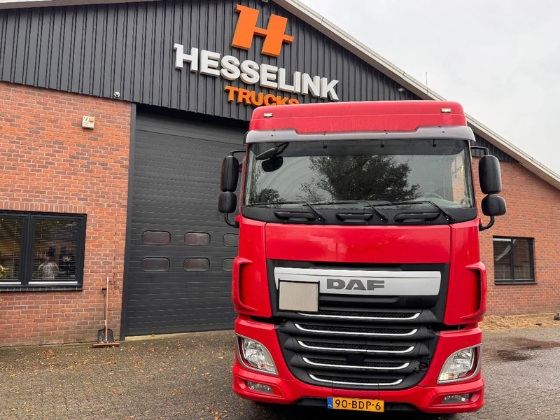 DAF XF 440 4X2 Space Cab Hydraulic Alcoa NL Truck - Cabeza tractora: foto 4 DAF XF 440 4X2 Space Cab Hydraulic Alcoa NL Truck - Cabeza tractora: foto 4