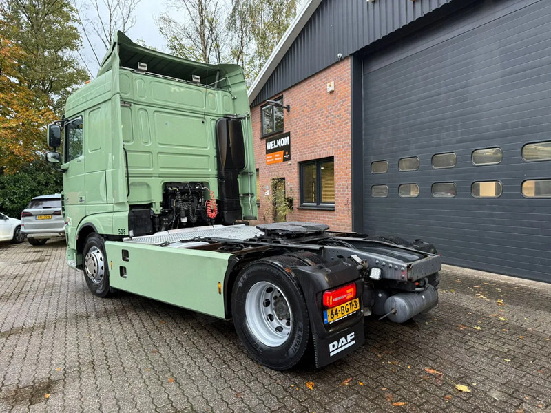 DAF XF 440 6X2 FTP Space Cab Standairco NL Truck - Cabeza tractora: foto 2 DAF XF 440 6X2 FTP Space Cab Standairco NL Truck - Cabeza tractora: foto 2