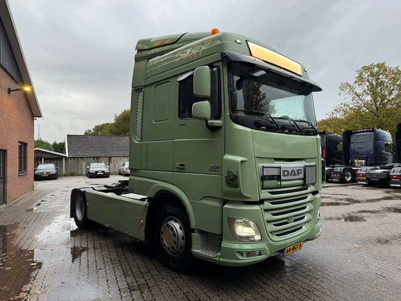 DAF XF 440 6X2 FTP Space Cab Standairco NL Truck - Cabeza tractora: foto 4 DAF XF 440 6X2 FTP Space Cab Standairco NL Truck - Cabeza tractora: foto 4
