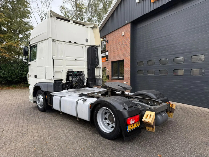 DAF XF 460 SSC Super Space 2x Tank Hefschotel NL Truck - Cabeza tractora: foto 2 DAF XF 460 SSC Super Space 2x Tank Hefschotel NL Truck - Cabeza tractora: foto 2