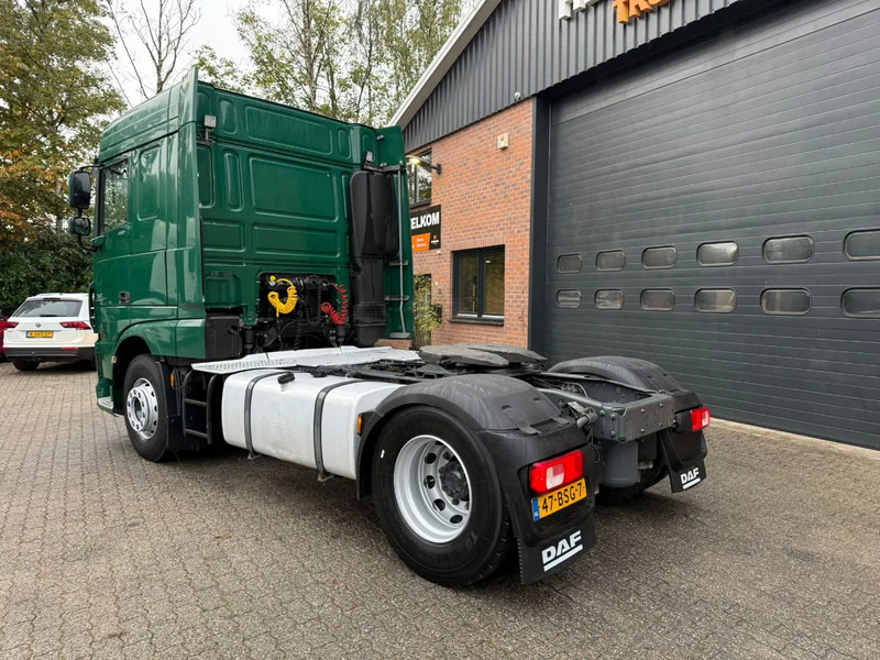 DAF XF 460 Space Cab Verstralers/Zwaailamp NL Truck APK/TUV 06-12-2025 - Cabeza tractora: foto 2 DAF XF 460 Space Cab Verstralers/Zwaailamp NL Truck APK/TUV 06-12-2025 - Cabeza tractora: foto 2