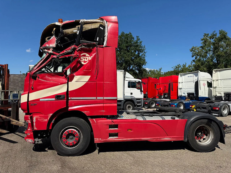 DAF XF 480 4X2 SSC Standairco 2x tank PROD 2019 CABIN DAMAGE 524.410KM - Cabeza tractora: foto 2 DAF XF 480 4X2 SSC Standairco 2x tank PROD 2019 CABIN DAMAGE 524.410KM - Cabeza tractora: foto 2