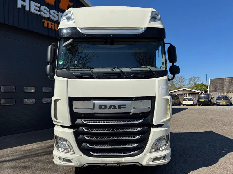 DAF XF 480 5X! SSC Super Space 2x tank LED PTO-Prep 302.386KM ACC - Cabeza tractora: foto 3 DAF XF 480 5X! SSC Super Space 2x tank LED PTO-Prep 302.386KM ACC - Cabeza tractora: foto 3