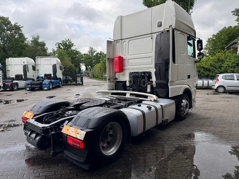 DAF XF 480 Mega SSC 2X tank Standklima Retarder 668.740KM - Cabeza tractora: foto 5 DAF XF 480 Mega SSC 2X tank Standklima Retarder 668.740KM - Cabeza tractora: foto 5
