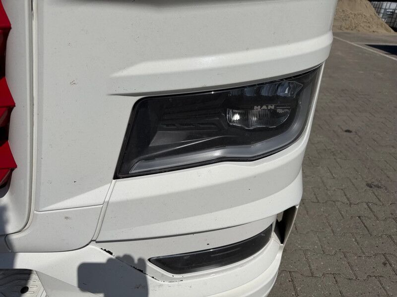 MAN TGX 18.520 GX Retarder Standairco 2X Tank - More available - Cabeza tractora: foto 5 MAN TGX 18.520 GX Retarder Standairco 2X Tank - More available - Cabeza tractora: foto 5
