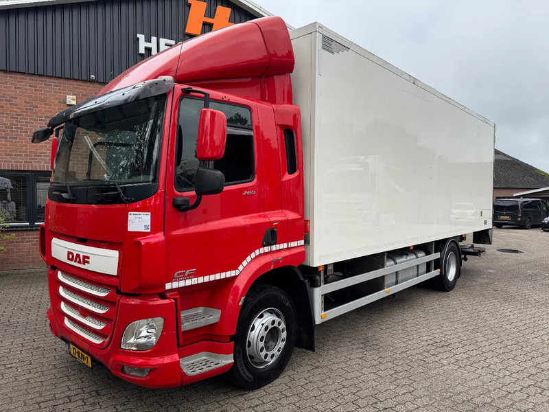 DAF CF 260 4X2 7.6 Frigoblock FK12 -25 Trennwand 2T LBW, HEIWO, Top condition - Isotérmico camión: foto 1 DAF CF 260 4X2 7.6 Frigoblock FK12 -25 Trennwand 2T LBW, HEIWO, Top condition - Isotérmico camión: foto 1
