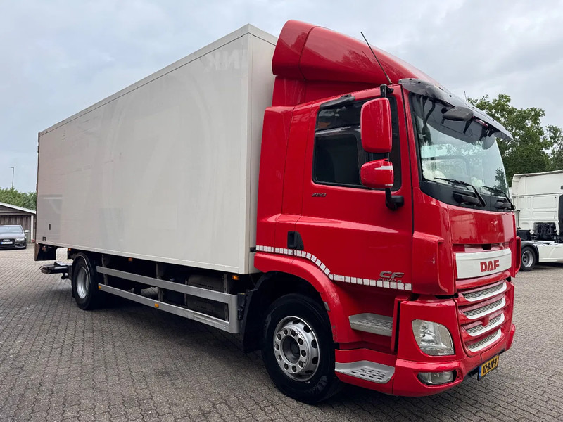 DAF CF 260 4X2 7.6 Frigoblock FK12 -25 Trennwand 2T LBW, HEIWO, Top condition - Isotérmico camión: foto 2 DAF CF 260 4X2 7.6 Frigoblock FK12 -25 Trennwand 2T LBW, HEIWO, Top condition - Isotérmico camión: foto 2