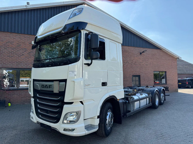 Portacontenedore/ Intercambiable camión DAF XF 480 6X2 SSC FAN BDF Retarder 2x AHK Lenkachse Standairco: foto 17