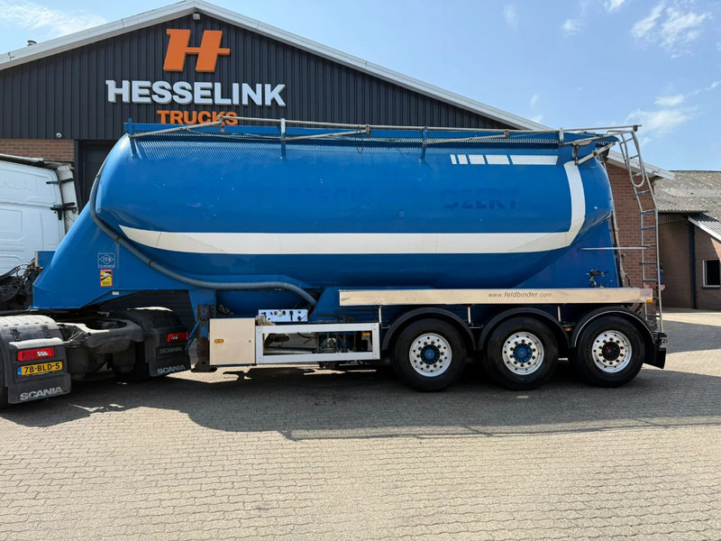 Feldbinder 34m3 Veevoeder Vogelsang-pomp, Coating binnenzijde - Cisterna semirremolque: foto 4 Feldbinder 34m3 Veevoeder Vogelsang-pomp, Coating binnenzijde - Cisterna semirremolque: foto 4