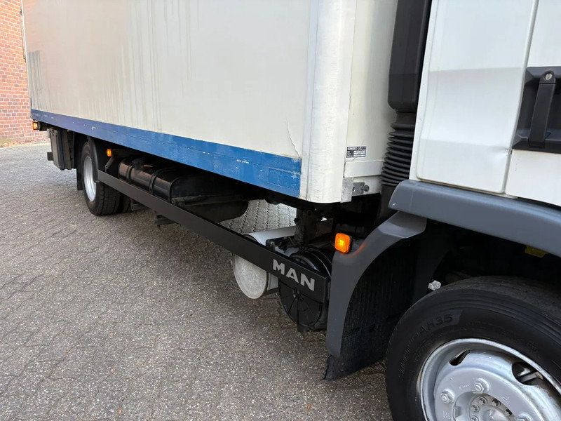 Camión caja cerrada MAN TGL 8.240 Cargolift Laadklep NL Truck APK/TUV 02-2026: foto 13