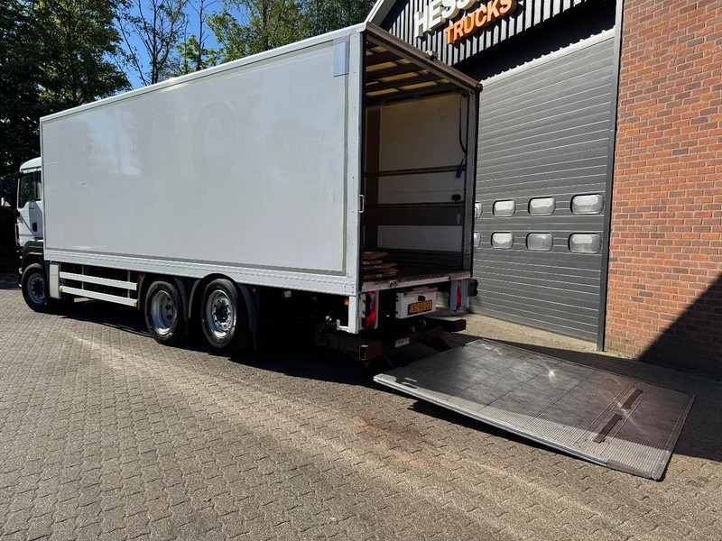 MAN TGS 26.320 EEV Koffer Stuuras AHK 2.500KG LBW 368.390KM! NL TRUCK - Camión caja cerrada: foto 3 MAN TGS 26.320 EEV Koffer Stuuras AHK 2.500KG LBW 368.390KM! NL TRUCK - Camión caja cerrada: foto 3
