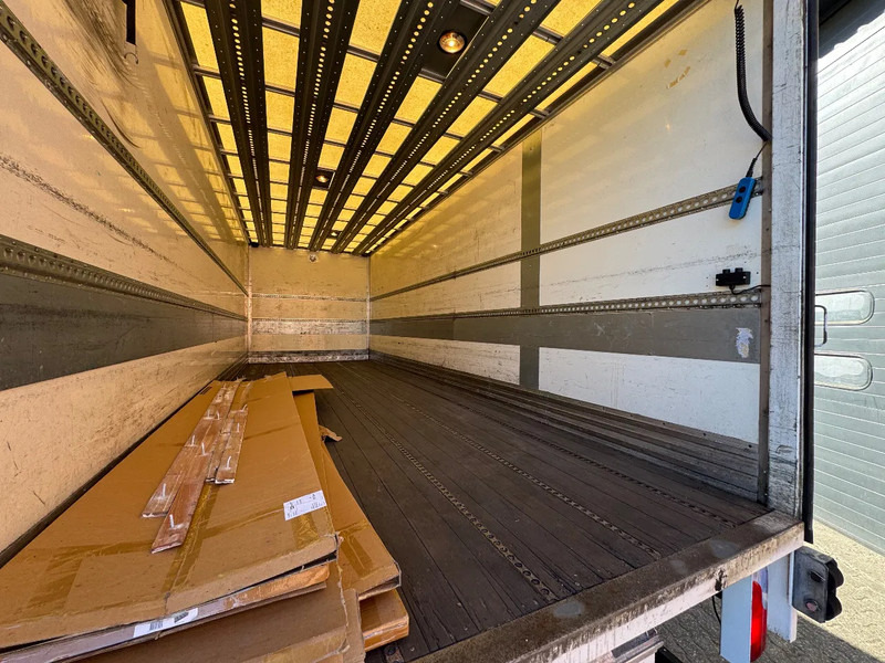 Leasing financiero de MAN TGS 26.320 EEV Koffer Stuuras AHK 2.500KG LBW 368.390KM! NL TRUCK leasing MAN TGS 26.320 EEV Koffer Stuuras AHK 2.500KG LBW 368.390KM! NL TRUCK: foto 20