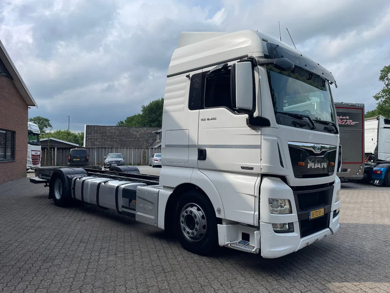 MAN TGX 18.400 XLX AHK LBW Standairco NL Truck - Portacontenedore/ Intercambiable camión: foto 2 MAN TGX 18.400 XLX AHK LBW Standairco NL Truck - Portacontenedore/ Intercambiable camión: foto 2