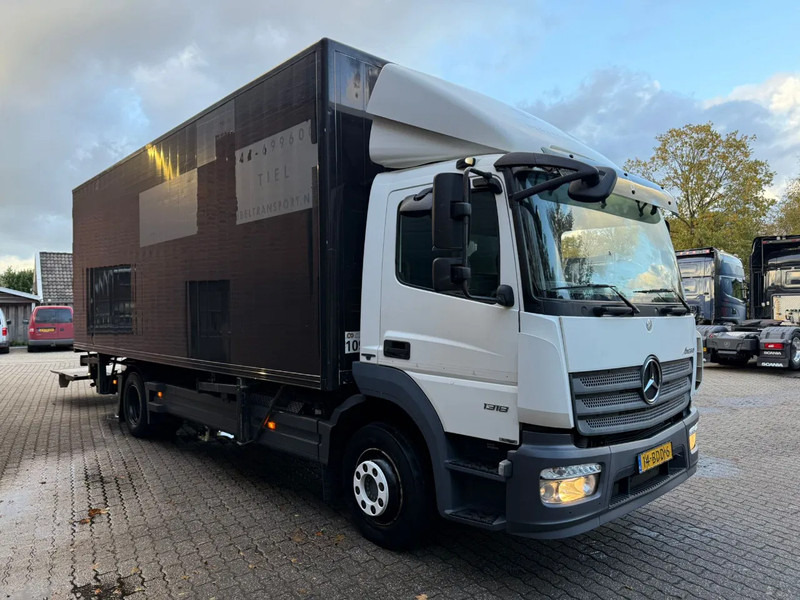 Mercedes-Benz Atego 1318 4X2 BDF Koffer Standairco 2.000KG LBW APK 07-2026 - Camión caja cerrada: foto 2 Mercedes-Benz Atego 1318 4X2 BDF Koffer Standairco 2.000KG LBW APK 07-2026 - Camión caja cerrada: foto 2