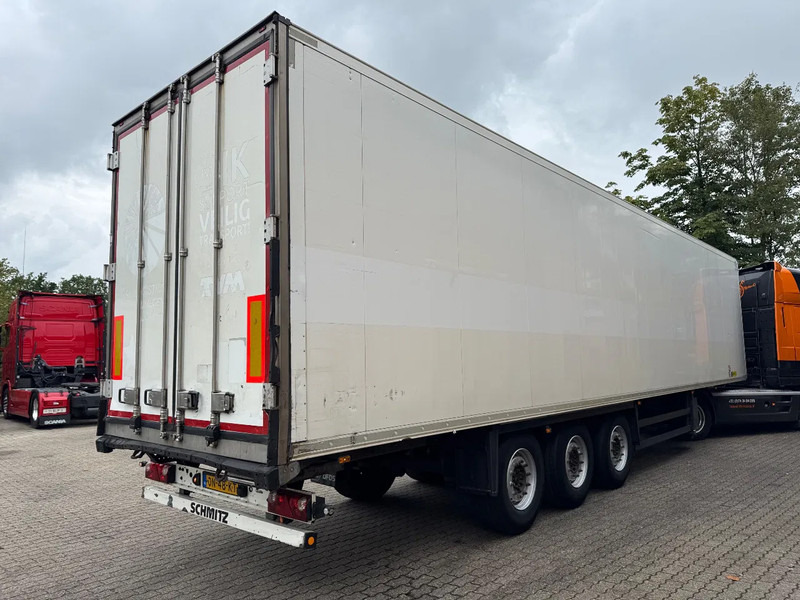Schmitz Cargobull SKO 24 5x Meatrails Rohrbahnen Fleisch Carrier Vector 1950MT - Isotérmico semirremolque: foto 2 Schmitz Cargobull SKO 24 5x Meatrails Rohrbahnen Fleisch Carrier Vector 1950MT - Isotérmico semirremolque: foto 2