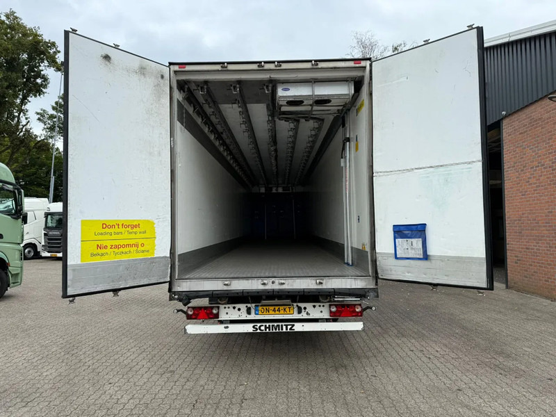 Schmitz Cargobull SKO 24 5x Meatrails Rohrbahnen Fleisch Carrier Vector 1950MT lnclusief haken - Isotérmico semirremolque: foto 4 Schmitz Cargobull SKO 24 5x Meatrails Rohrbahnen Fleisch Carrier Vector 1950MT lnclusief haken - Isotérmico semirremolque: foto 4