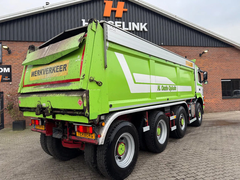 Terberg FM 2000 8X8 21m3 Isolated Hardox Manual gearbox NL truck - Volquete camión: foto 4 Terberg FM 2000 8X8 21m3 Isolated Hardox Manual gearbox NL truck - Volquete camión: foto 4