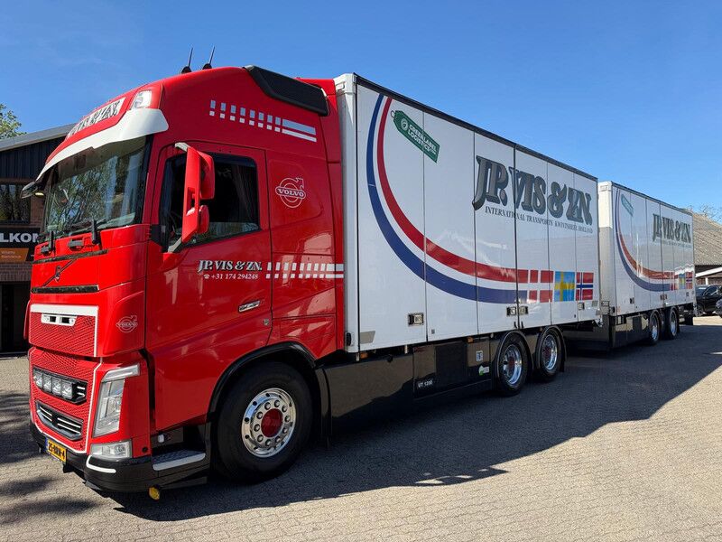 Volvo FH 500 6X2 SIDE DOORS COMBI, THERMO KING UT1200, FULL AIR - Isotérmico camión: foto 2 Volvo FH 500 6X2 SIDE DOORS COMBI, THERMO KING UT1200, FULL AIR - Isotérmico camión: foto 2