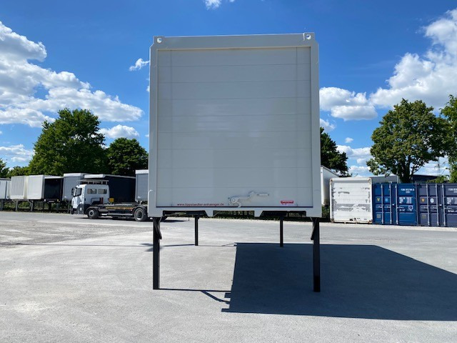 Krone BDF-System 7.450 mm, LACK NEU Standard, Heck Rolltor - Caja cerrada: foto 2 Krone BDF-System 7.450 mm, LACK NEU Standard, Heck Rolltor - Caja cerrada: foto 2