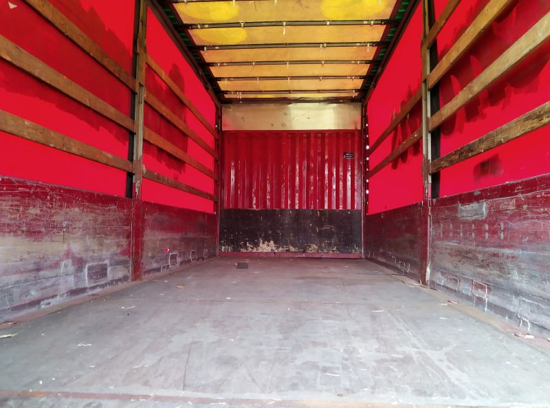 Krone Wechselpritsche mit Bordwänden und Plane, BDF-System, 7.450 mm lang. - Toldo carrocería: foto 3 Krone Wechselpritsche mit Bordwänden und Plane, BDF-System, 7.450 mm lang. - Toldo carrocería: foto 3