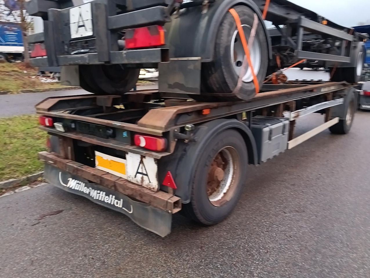 Remolque multilift/ Portacontenedores de cadenas Müller-Mitteltal RA18 Abrollanhänger 7m BPW Trommel TÜV 5/2025 Müller-Mitteltal RA18 Abrollanhänger 7m BPW Trommel TÜV 5/2025: foto 13 Remolque multilift/ Portacontenedores de cadenas Müller-Mitteltal RA18 Abrollanhänger 7m BPW Trommel TÜV 5/2025 Müller-Mitteltal RA18 Abrollanhänger 7m BPW Trommel TÜV 5/2025: foto 13