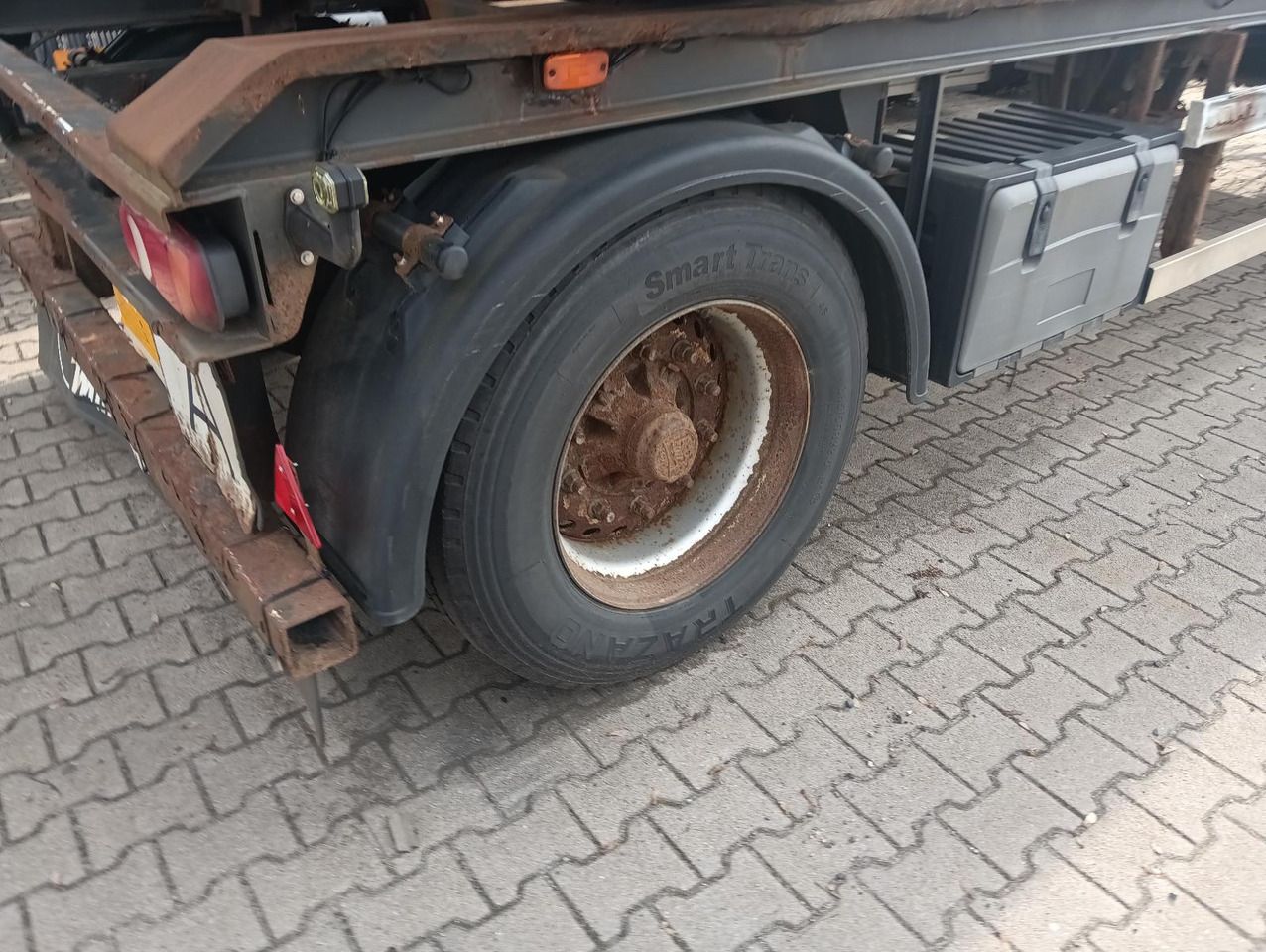 Remolque multilift/ Portacontenedores de cadenas Müller-Mitteltal RA18 Abrollanhänger 7m BPW Trommel TÜV 5/2025 Müller-Mitteltal RA18 Abrollanhänger 7m BPW Trommel TÜV 5/2025: foto 7 Remolque multilift/ Portacontenedores de cadenas Müller-Mitteltal RA18 Abrollanhänger 7m BPW Trommel TÜV 5/2025 Müller-Mitteltal RA18 Abrollanhänger 7m BPW Trommel TÜV 5/2025: foto 7