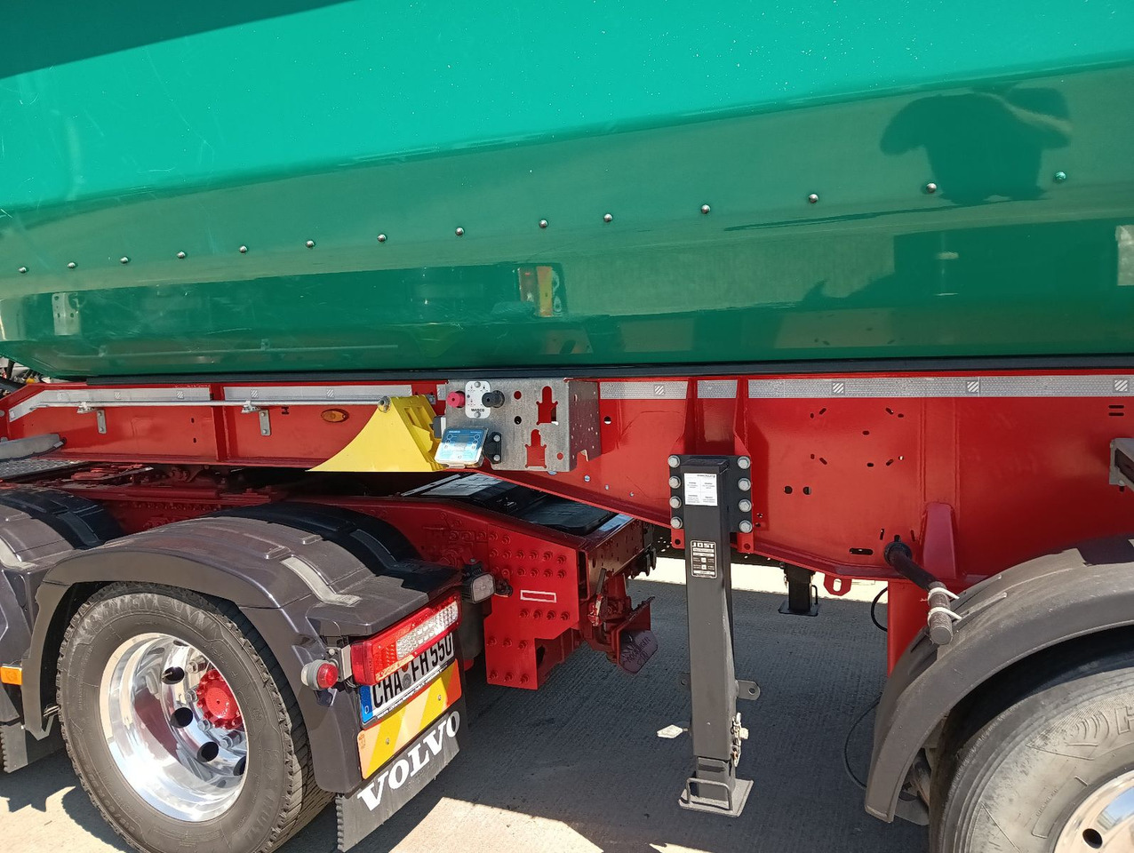 Schwarzmüller 3-A ALU-MULDE mHARDOX ALCOA 25m3 SAF 5420kgPlane - Volquete semirremolque: foto 5 Schwarzmüller 3-A ALU-MULDE mHARDOX ALCOA 25m3 SAF 5420kgPlane - Volquete semirremolque: foto 5