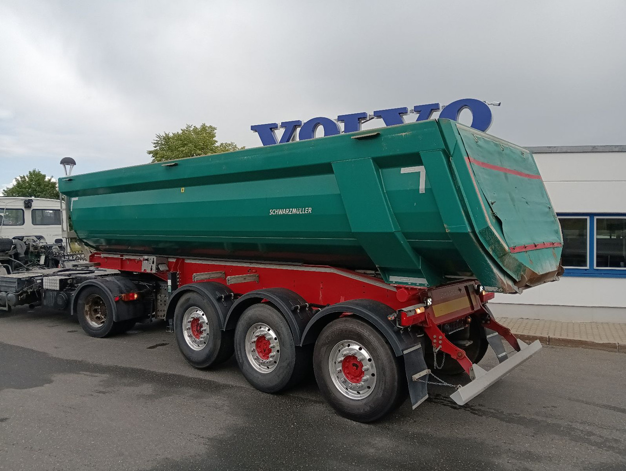 Schwarzmüller 3-A Stahlulde HARDOX ALCOA 25m3 SAF Lift 6180kg - Volquete semirremolque: foto 1 Schwarzmüller 3-A Stahlulde HARDOX ALCOA 25m3 SAF Lift 6180kg - Volquete semirremolque: foto 1