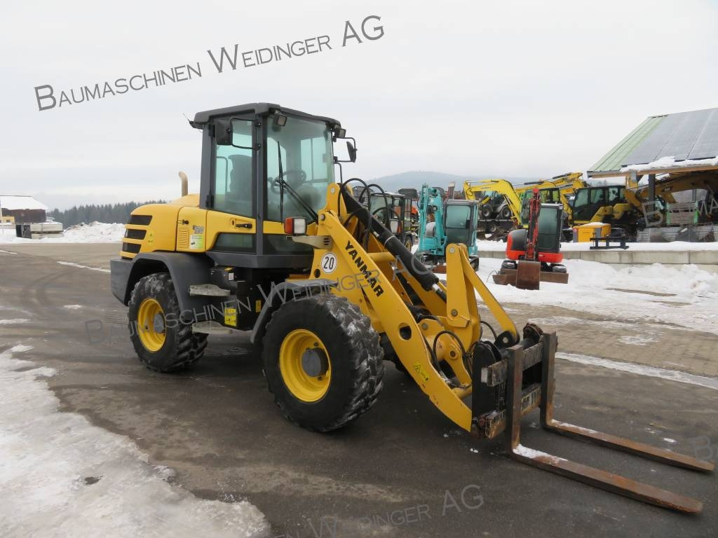 Yanmar V 120 - Cargadora de ruedas: foto 1 Yanmar V 120 - Cargadora de ruedas: foto 1