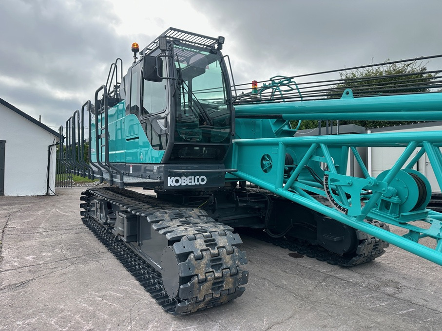 KOBELCO CKE900G-2 - 100 Ton Crawler Crane - Excellent Condition - Grúa sobre orugas: foto 4 KOBELCO CKE900G-2 - 100 Ton Crawler Crane - Excellent Condition - Grúa sobre orugas: foto 4