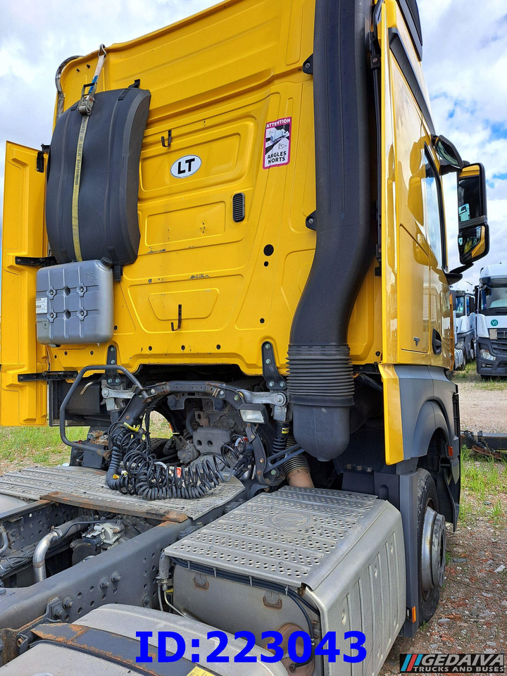 MERCEDES-BENZ Actros 1842 - Mega - Euro6 - Cabeza tractora: foto 5 MERCEDES-BENZ Actros 1842 - Mega - Euro6 - Cabeza tractora: foto 5