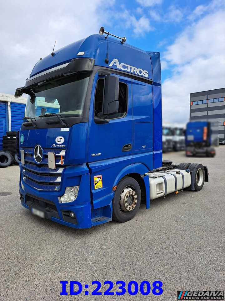 MERCEDES-BENZ Actros 1845 - Mega - Euro6 - Cabeza tractora: foto 1 MERCEDES-BENZ Actros 1845 - Mega - Euro6 - Cabeza tractora: foto 1