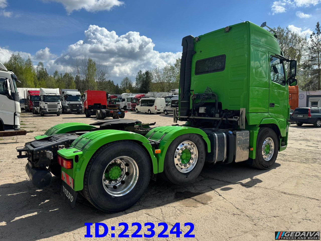 VOLVO FH13 6x2 - 538t km ONLY - Manual Hydraulics Euro5 - Cabeza tractora: foto 5 VOLVO FH13 6x2 - 538t km ONLY - Manual Hydraulics Euro5 - Cabeza tractora: foto 5