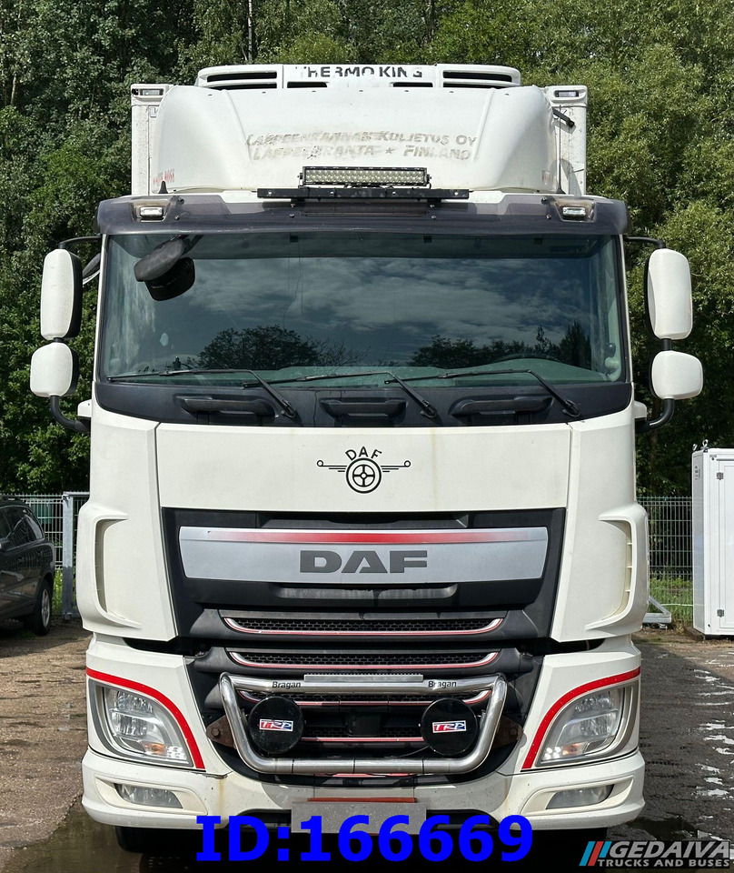 DAF XF 106.460 FAR 6X2 Euro6 - Frigorífico camión: foto 2 DAF XF 106.460 FAR 6X2 Euro6 - Frigorífico camión: foto 2