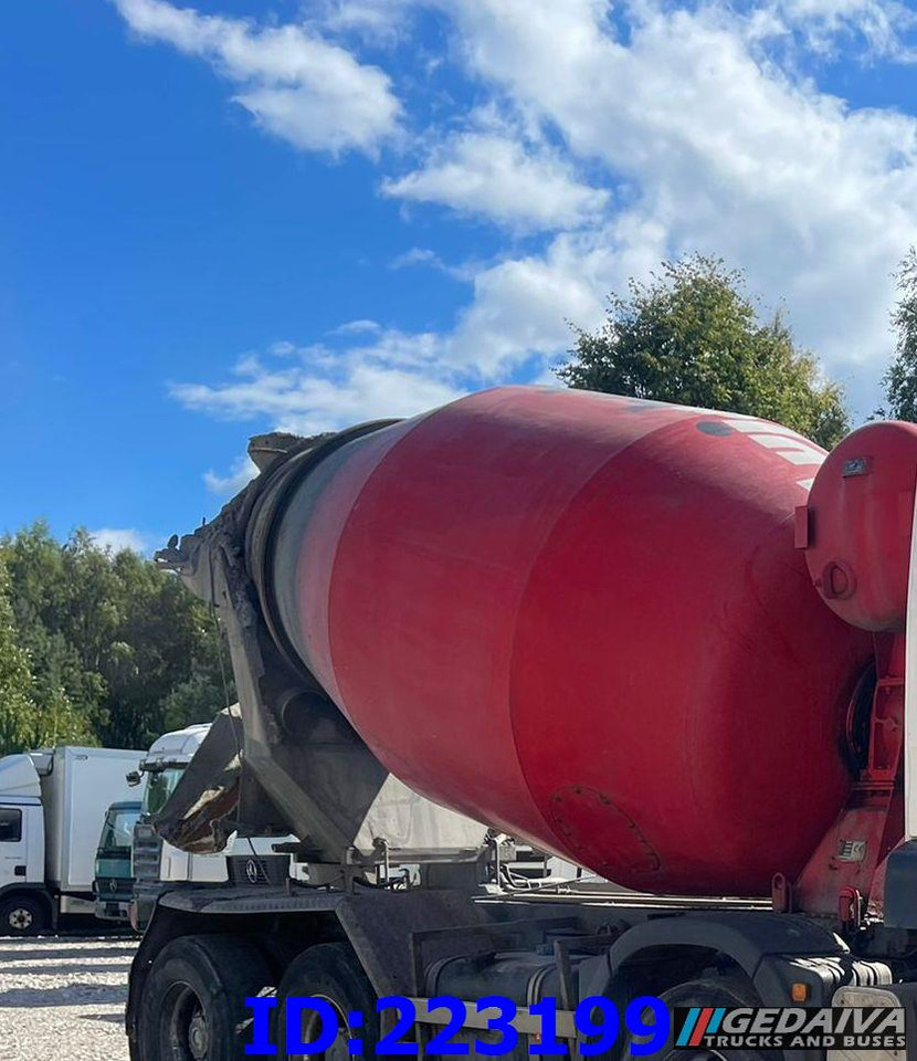 INTERMIX IMI 8Com - 8000L - Cuba hormigonera: foto 1 INTERMIX IMI 8Com - 8000L - Cuba hormigonera: foto 1