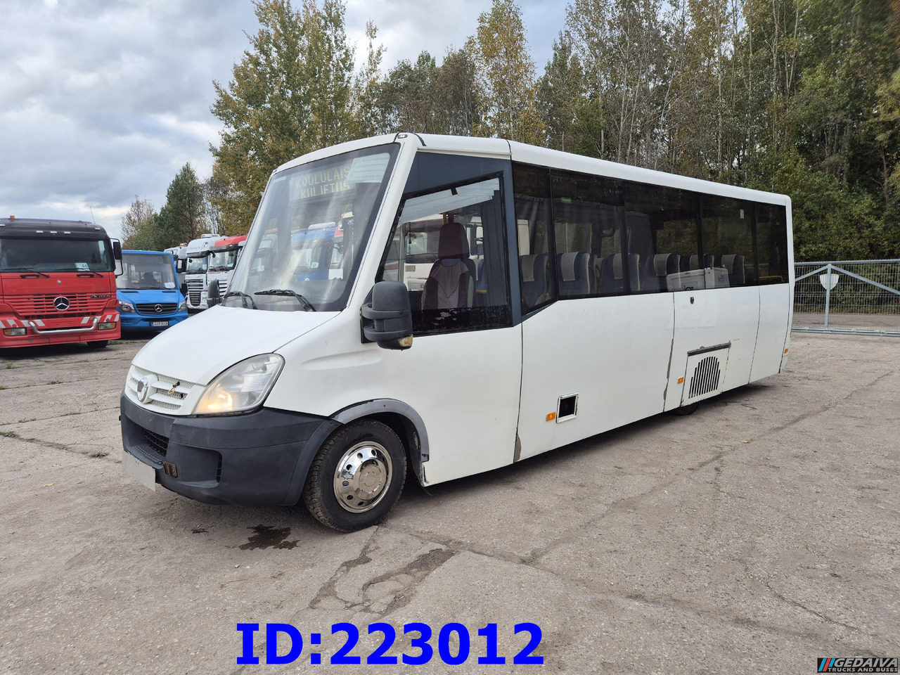 IVECO Daily 50C18 - 23-seater - Autocar: foto 1 IVECO Daily 50C18 - 23-seater - Autocar: foto 1