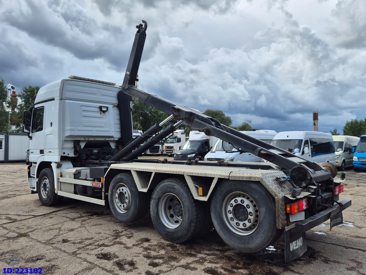 Multibasculante camión MERCEDES-BENZ Actros 2551 8x2 V8 Retarder: foto 8