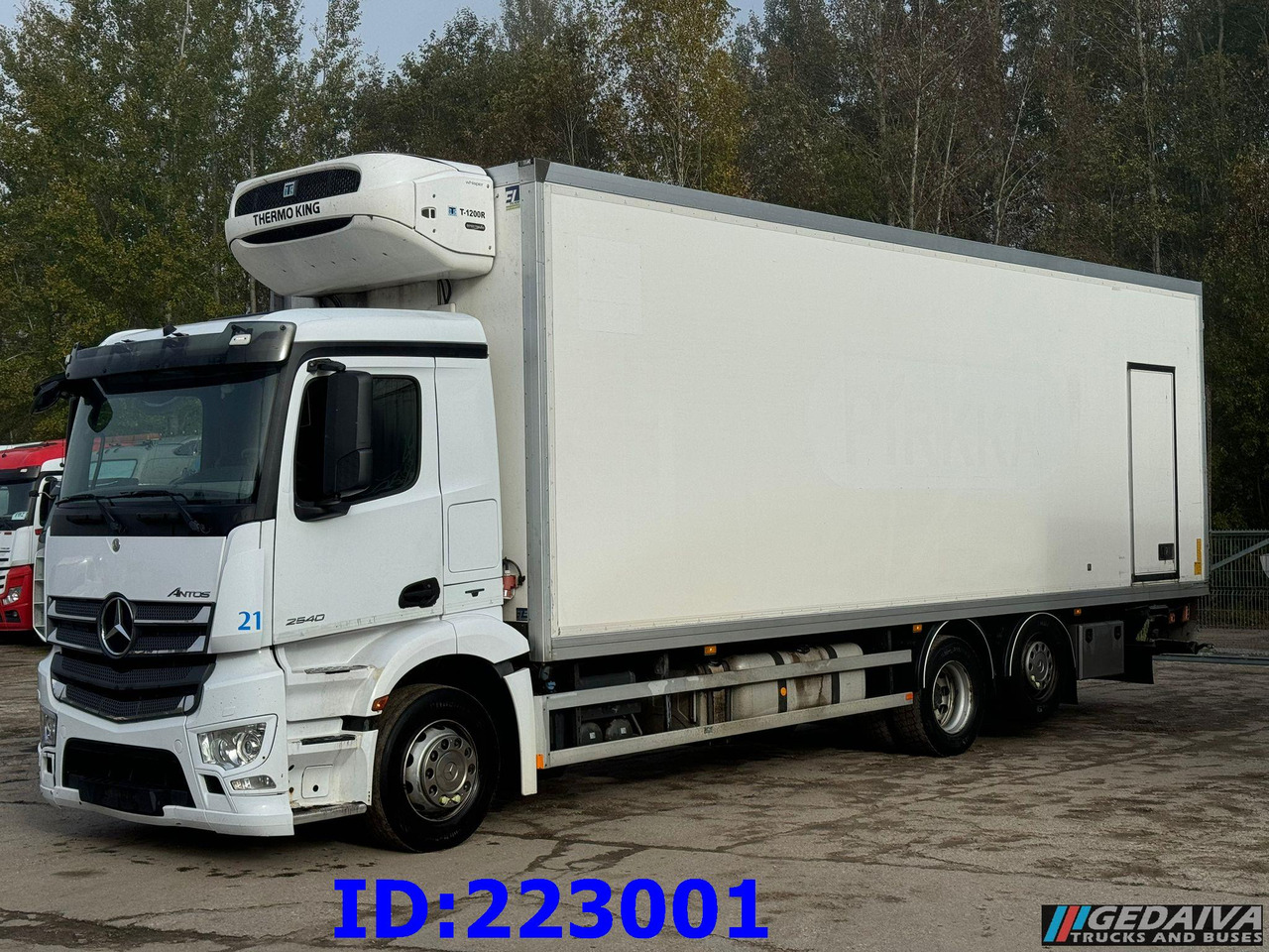 MERCEDES-BENZ Antos 2540 6x2 Euro6 - Frigorífico camión: foto 1 MERCEDES-BENZ Antos 2540 6x2 Euro6 - Frigorífico camión: foto 1