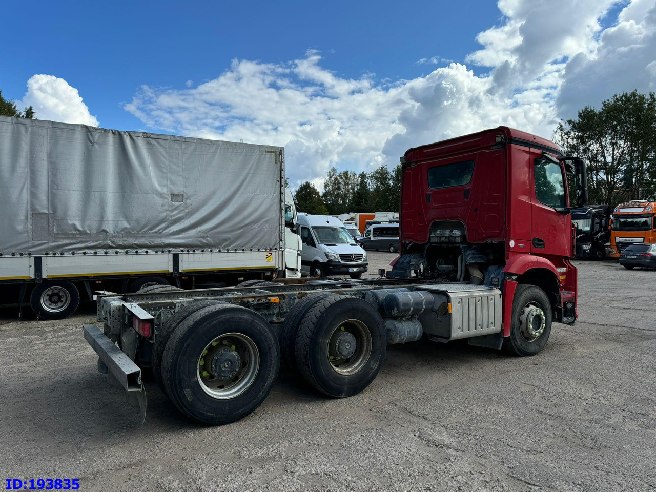 MERCEDES-BENZ Arocs 2840 6x4 Manual Euro6 - Chasis camión: foto 5 MERCEDES-BENZ Arocs 2840 6x4 Manual Euro6 - Chasis camión: foto 5