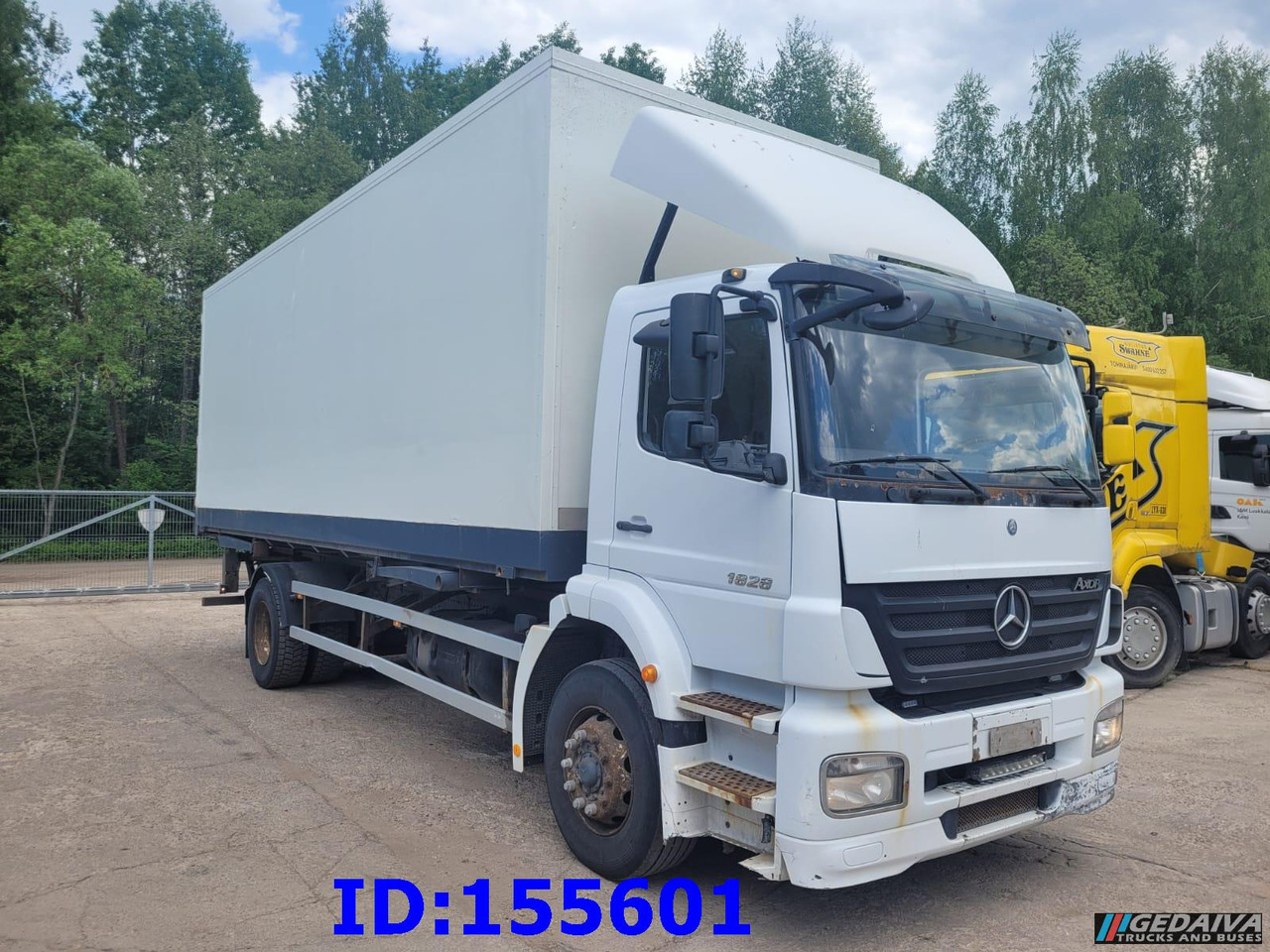 MERCEDES-BENZ Axor 1828 Manual - Isotérmico camión: foto 4 MERCEDES-BENZ Axor 1828 Manual - Isotérmico camión: foto 4
