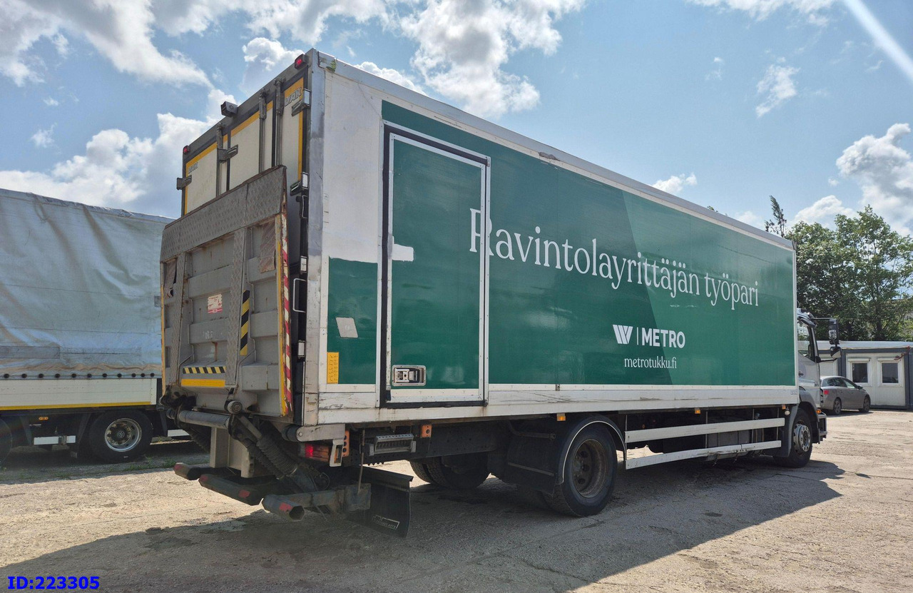 MERCEDES-BENZ Axor 1829 Euro5 Manual + Tail lift - Frigorífico camión: foto 5 MERCEDES-BENZ Axor 1829 Euro5 Manual + Tail lift - Frigorífico camión: foto 5