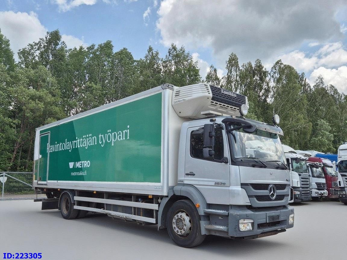 MERCEDES-BENZ Axor 1829 Euro5 Manual + Tail lift - Frigorífico camión: foto 4 MERCEDES-BENZ Axor 1829 Euro5 Manual + Tail lift - Frigorífico camión: foto 4