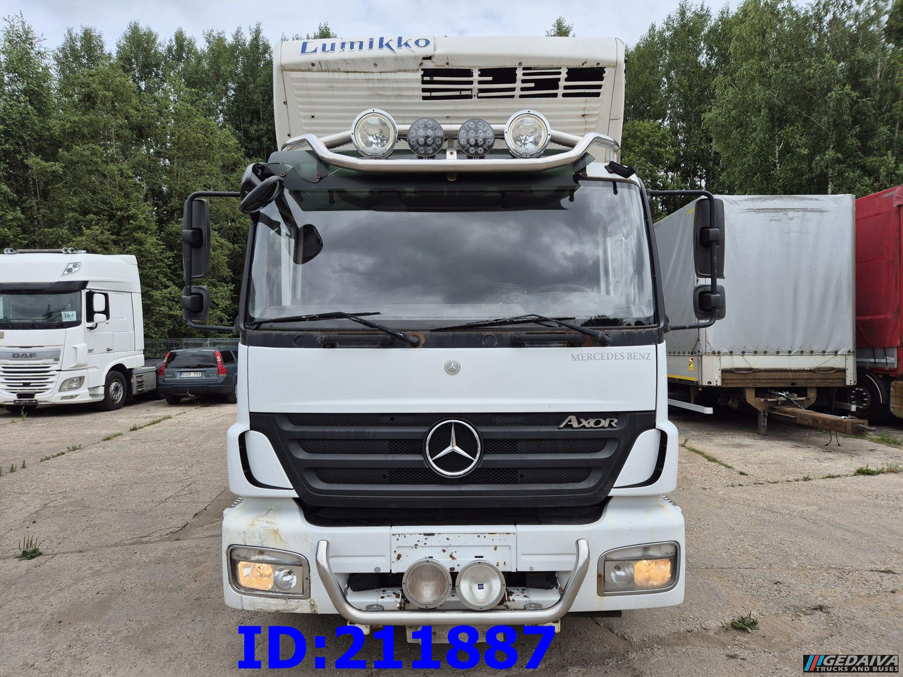MERCEDES-BENZ Axor 1833 - Manual - Frigorífico camión: foto 2 MERCEDES-BENZ Axor 1833 - Manual - Frigorífico camión: foto 2