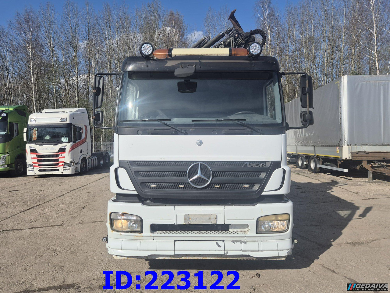 MERCEDES-BENZ Axor 2533 6x2 + Atlas 332.3E Crane - Volquete camión: foto 2 MERCEDES-BENZ Axor 2533 6x2 + Atlas 332.3E Crane - Volquete camión: foto 2