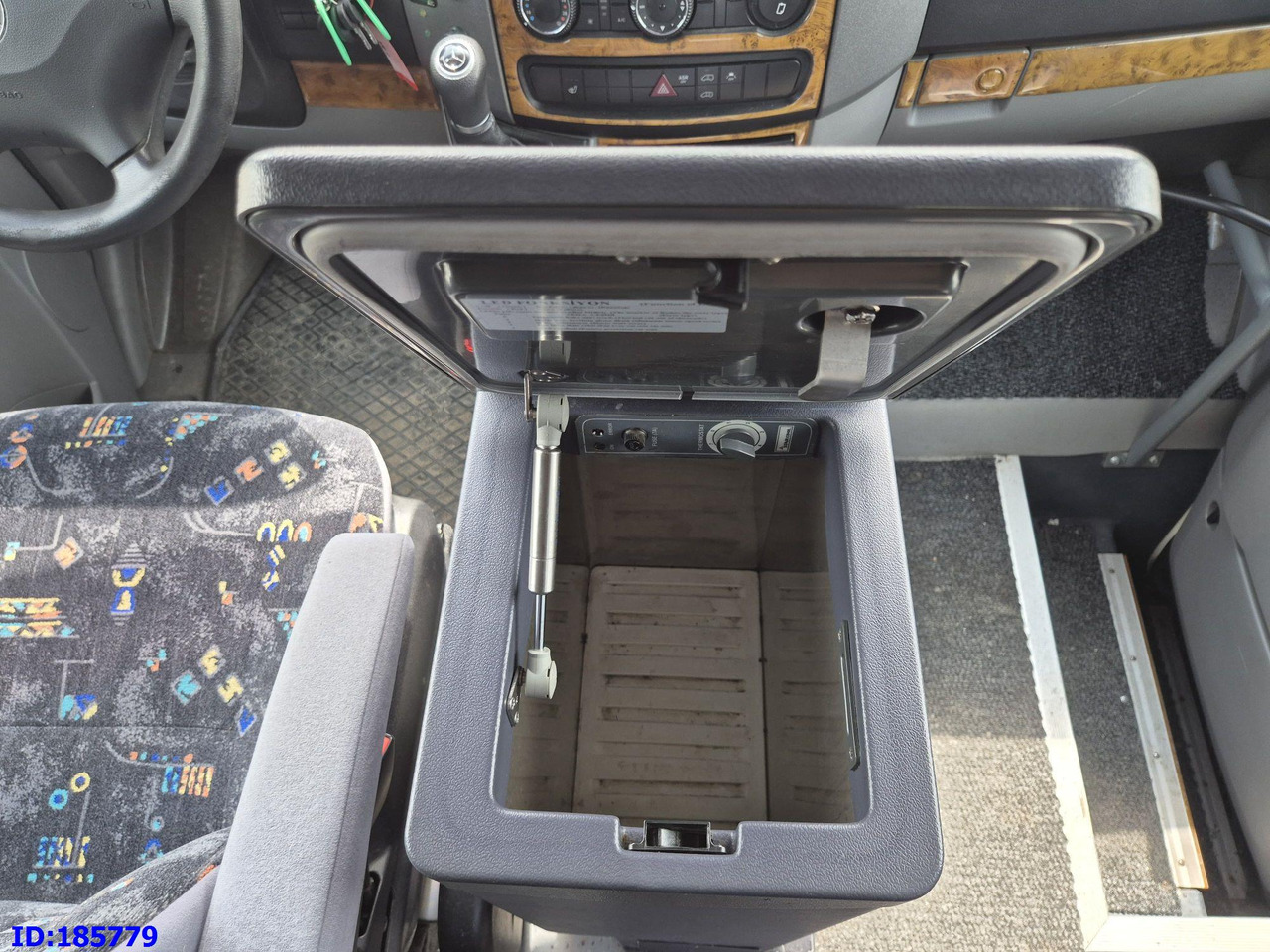 Autocar MERCEDES-BENZ Sprinter 316 - VIP - Avestark: foto 17