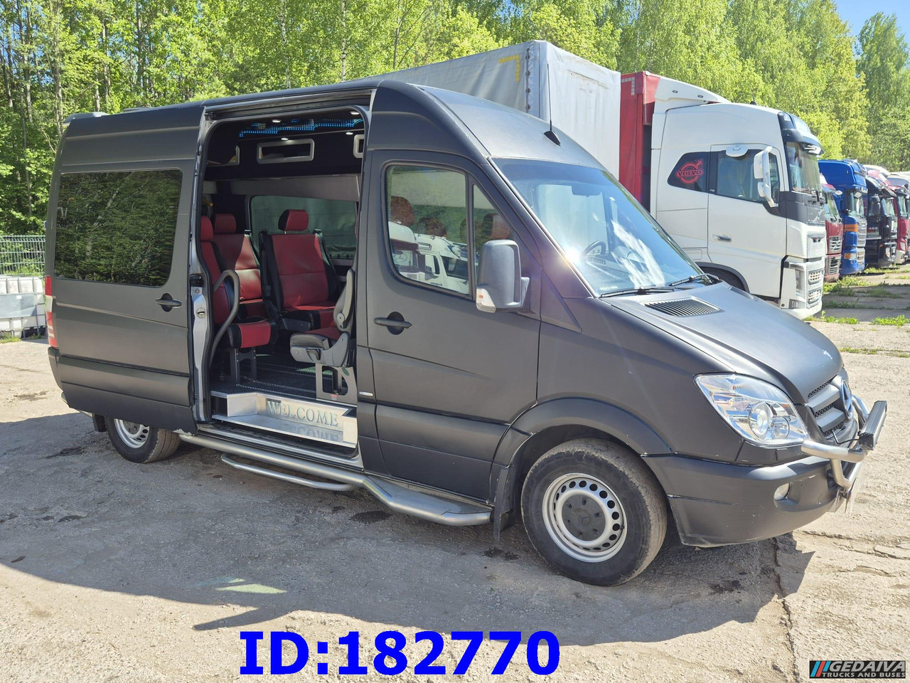 MERCEDES-BENZ Sprinter 319 VIP Euro5 - Autocar: foto 1 MERCEDES-BENZ Sprinter 319 VIP Euro5 - Autocar: foto 1