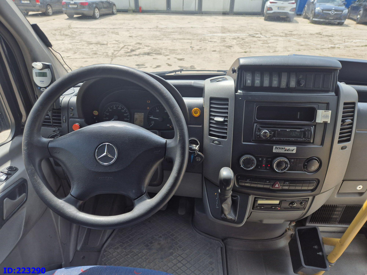 Minibús, Furgoneta de pasajeros MERCEDES-BENZ Sprinter 515 - 23 places: foto 14 Minibús, Furgoneta de pasajeros MERCEDES-BENZ Sprinter 515 - 23 places: foto 14